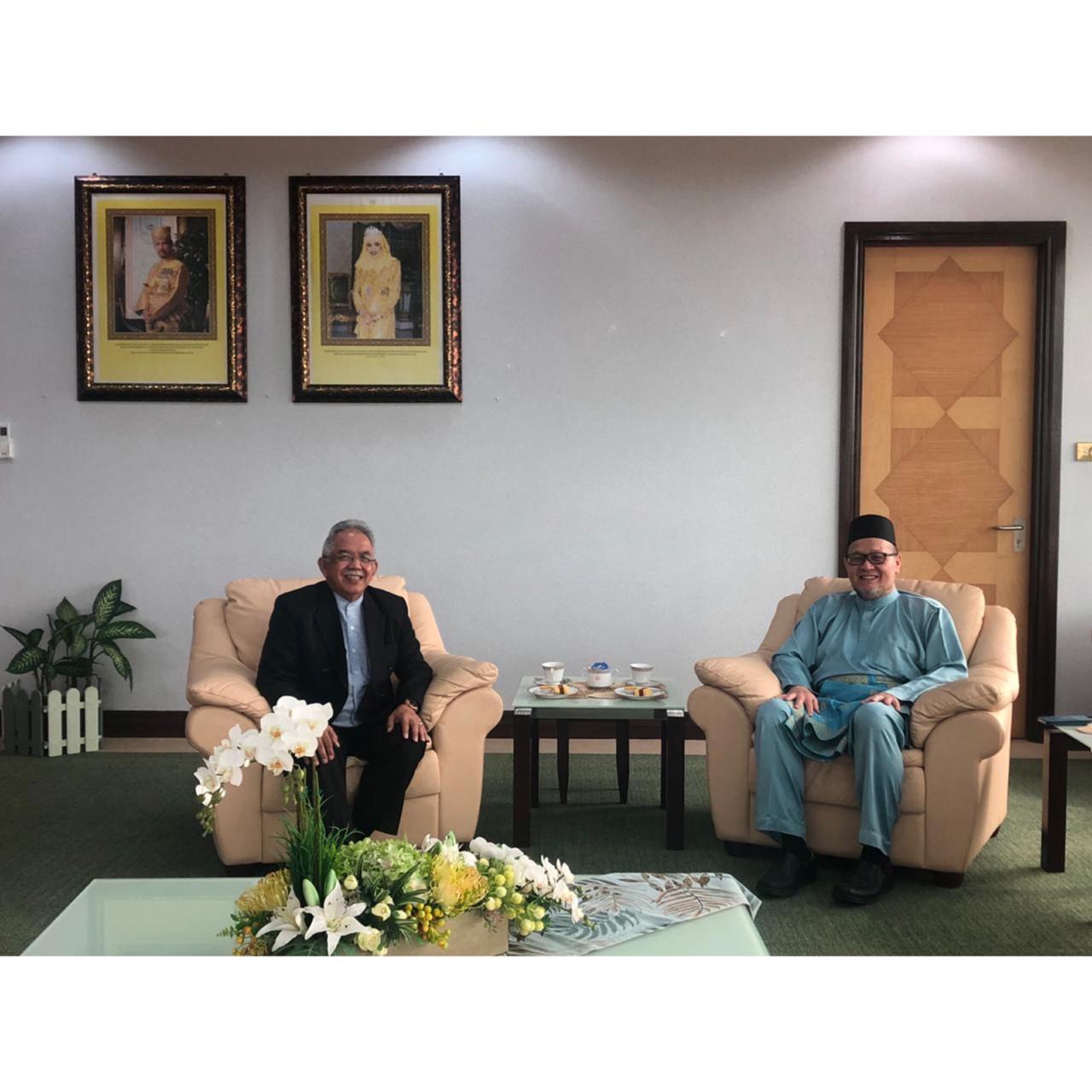 Courtesy Call TYT Dato Paduka Haji Sidek bin Ali.jpeg