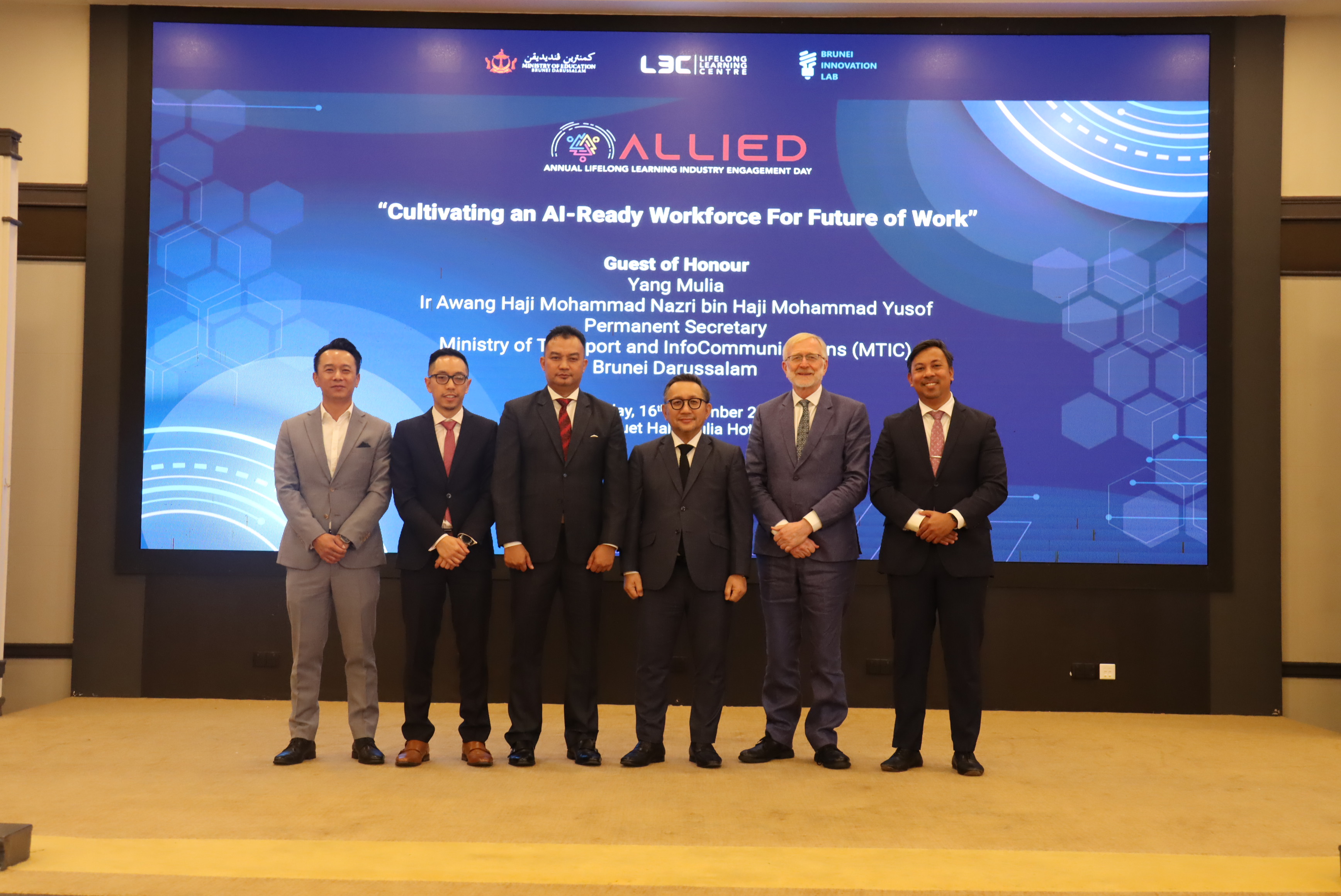 Group Photo.JPG