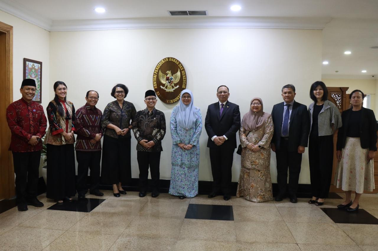 cc to HE Prof Atip Indonesia 2025.JPG